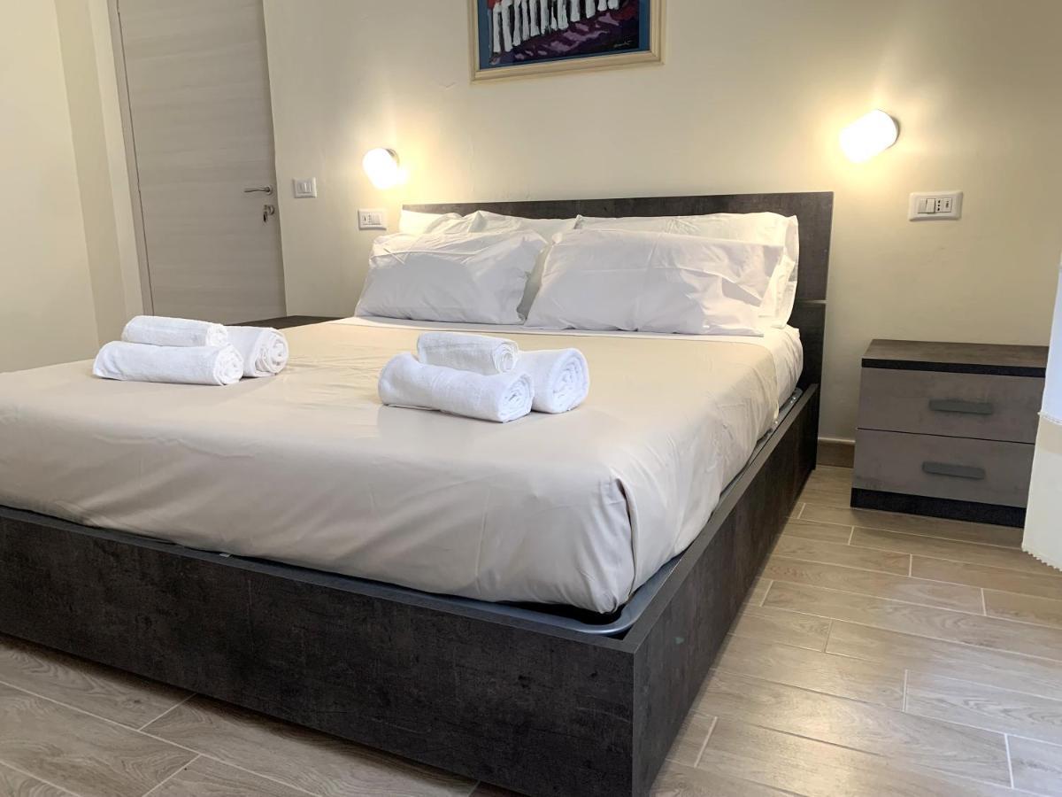 Domo Achenza Hotell Terralba Eksteriør bilde