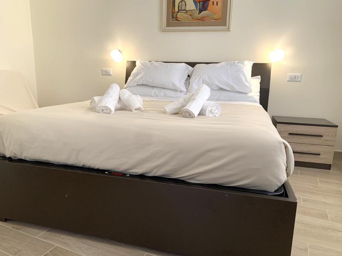 Domo Achenza Hotell Terralba Eksteriør bilde