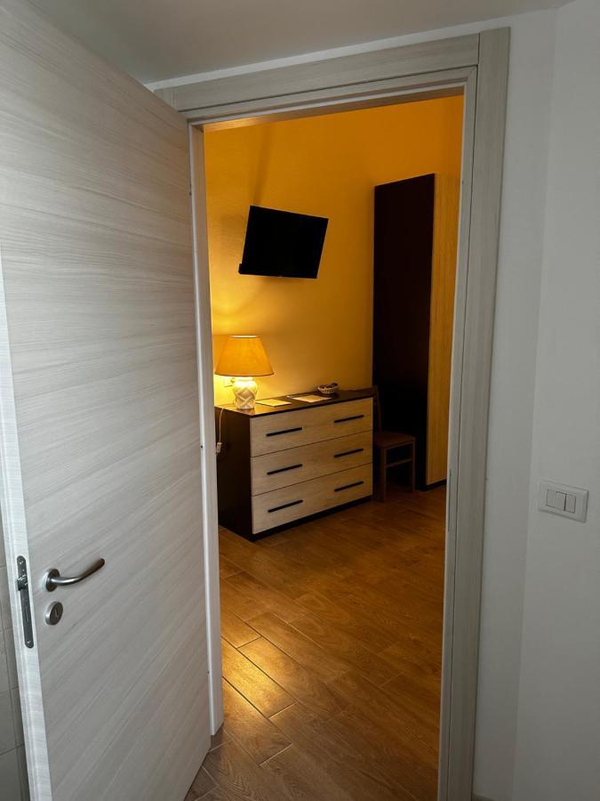 Domo Achenza Hotell Terralba Eksteriør bilde
